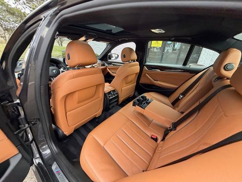 Used 2020 BMW 540i xDrive w/ M Sport Package image 19