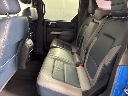 Used 2021 Ford Bronco Outer Banks image 19