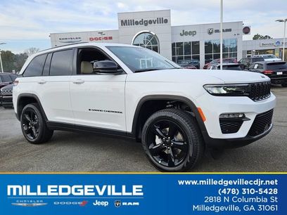 New 2025 Jeep Grand Cherokee Limited w/ Luxury Tech Group II