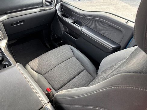 Used 2021 Ford F150 XLT w/ Equipment Group 302A High image 14