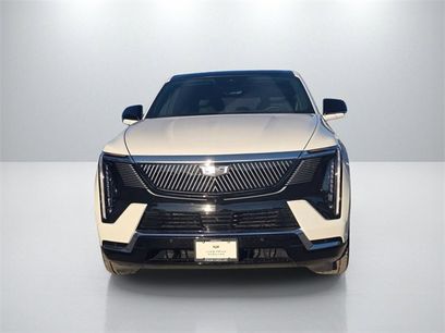 New 2025 Cadillac Escalade IQ Luxury 1 w/ Smart Trailering package