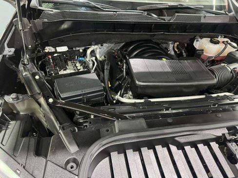 Used 2024 Chevrolet Silverado 1500 LT AWD/4WD image 51