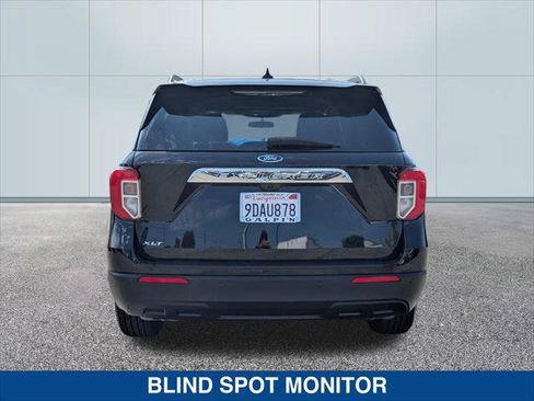 Used 2022 Ford Explorer XLT RWD image 4