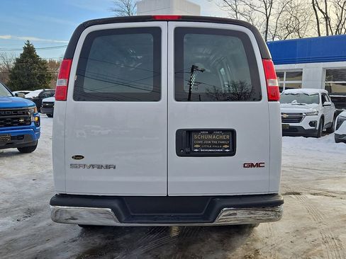 Used 2024 GMC Savana 2500 w/ Driver Convenience Package image 7