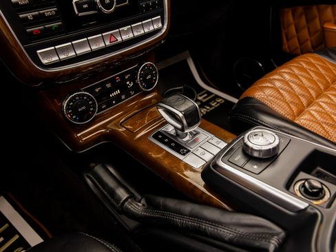 Used 2016 Mercedes-Benz G 63 AMG 4MATIC image 12