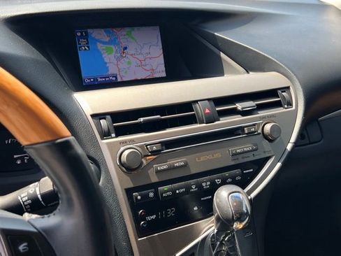 Used 2014 Lexus RX 450h AWD image 19