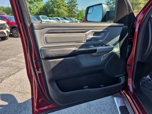Used 2022 RAM 1500 Big Horn AWD/4WD image 11