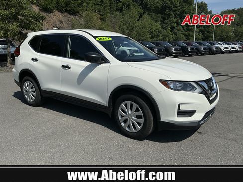 Used 2017 Nissan Rogue S AWD/4WD image 1