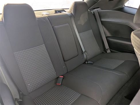 Used 2022 Dodge Challenger GT image 19