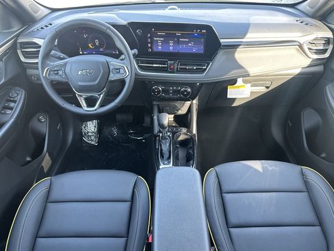 New 2026 Chevrolet TrailBlazer ACTIV w/ Convenience Package image 2