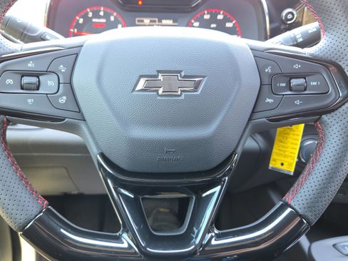 New 2026 Chevrolet Trax RS w/ Driver Confidence Package image 21