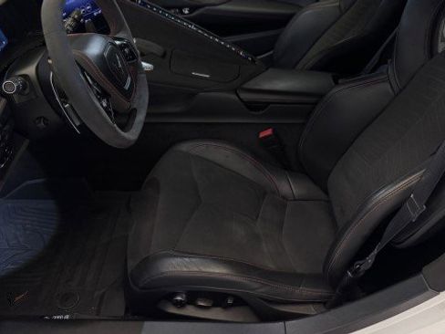 Used 2023 Chevrolet Corvette Stingray Premium Cpe w/ Z51 Performance Package image 14