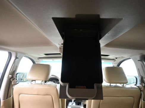 Used 2011 Nissan Armada Platinum w/ 2nd Row Captain Seat Pkg image 39