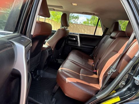 Used 2014 Toyota 4Runner Limited AWD/4WD image 19