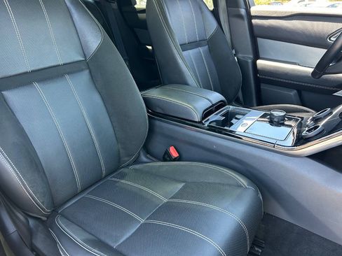 Used 2018 Land Rover Range Rover Velar R-Dynamic SE AWD/4WD image 10