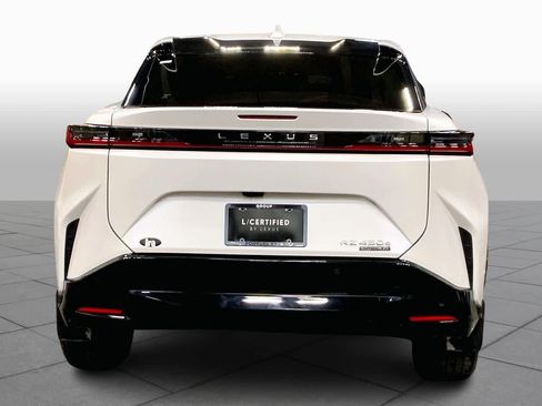 Certified 2023 Lexus RZ 450e Premium w/ Technology Package image 4