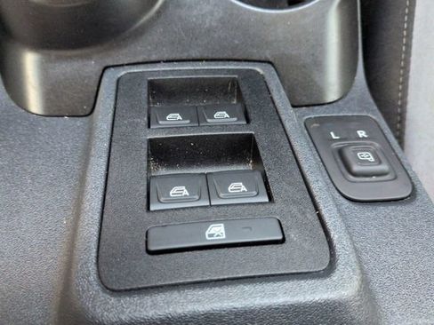 Certified 2023 Ford Bronco Black Diamond AWD/4WD image 22