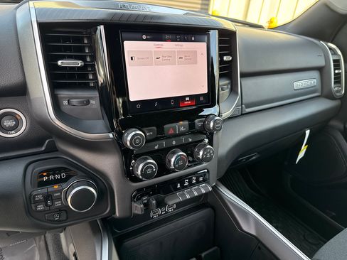 New 2025 RAM 1500 Big Horn image 25