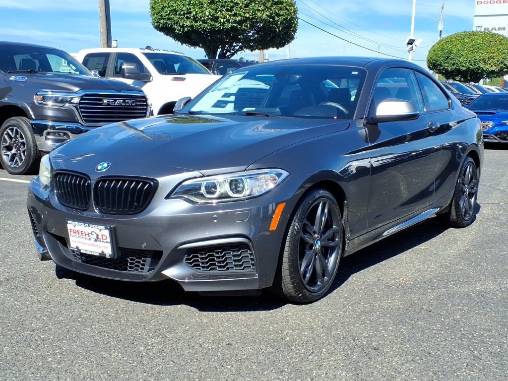 Used 2016 BMW M235i xDrive Coupe AWD/4WD image 3