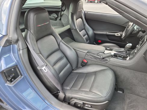 Used 2011 Chevrolet Corvette Grand Sport w/ Preferred Equipment Group RWD image 23
