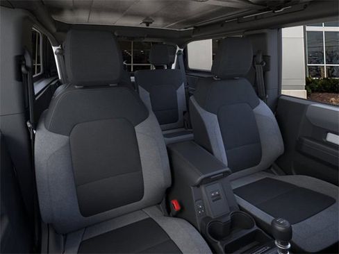 New 2025 Ford Bronco 2-Door image 10
