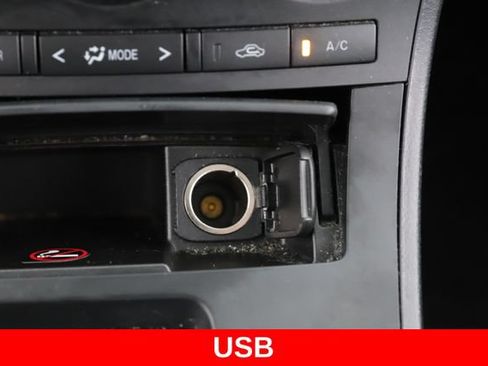 Used 2013 MAZDA MAZDA3 i Touring FWD image 5