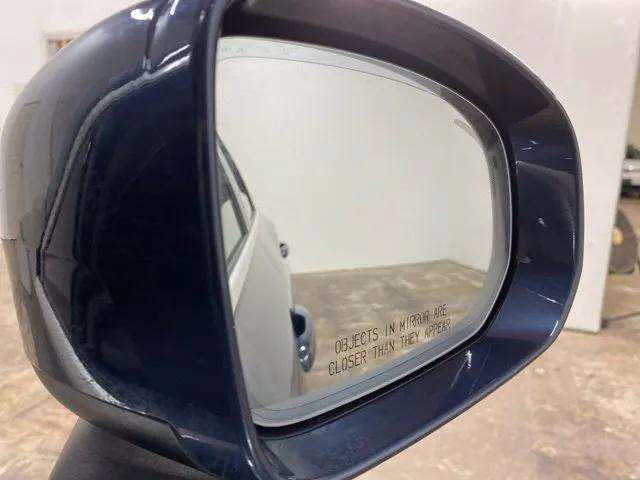 Used 2023 Volvo XC60 B5 Plus w/ Climate Package AWD/4WD image 97