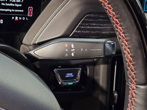 Used 2025 GMC Yukon AT4 Ultimate image 28