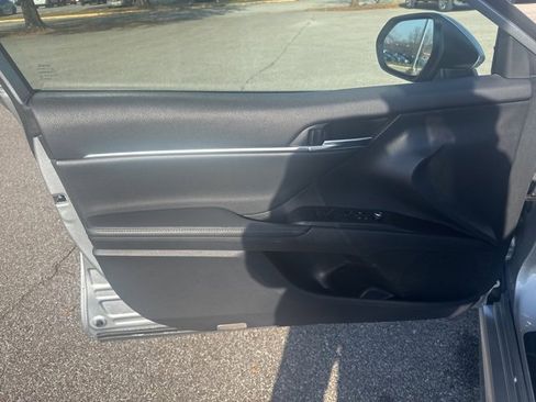 Used 2024 Toyota Camry XSE image 14
