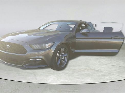 Used 2015 Ford Mustang Coupe w/ Equipment Group 051A image 10