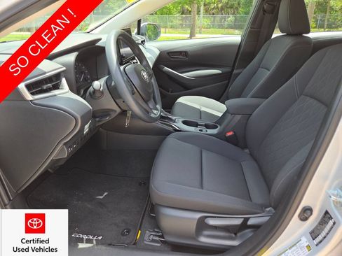 Used 2023 Toyota Corolla LE FWD image 25