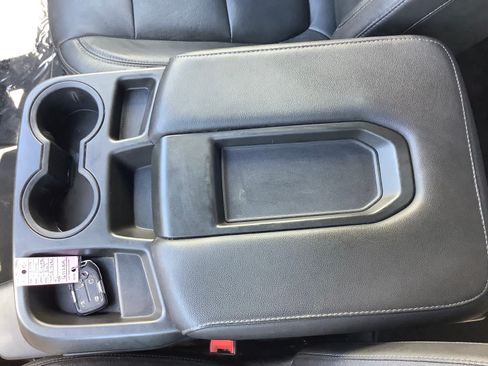 Used 2019 GMC Sierra 1500 SLT AWD/4WD image 13