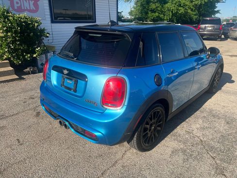 Used 2016 MINI Cooper S image 3