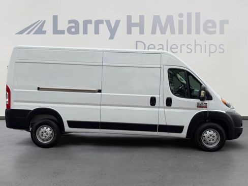 Used 2022 RAM ProMaster 2500 FWD image 6