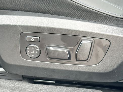 New 2026 BMW X3 xDrive30 w/ M Sport Package image 25