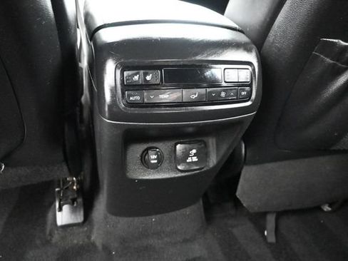 Used 2023 Hyundai Palisade Calligraphy w/ Cargo Package FWD image 2
