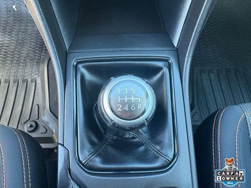 Used 2020 Subaru Crosstrek 2.0i Premium image 6