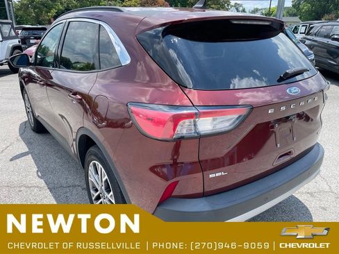 Used 2021 Ford Escape SEL AWD/4WD image 16