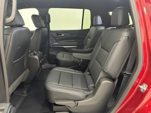 New 2026 Chevrolet Traverse LT w/ Driver Confidence Package FWD image 28
