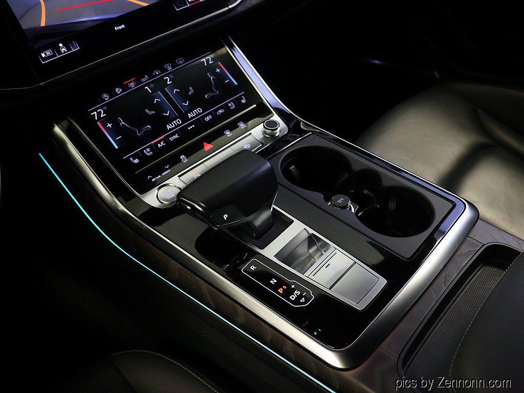Used 2019 Audi Q8 Prestige AWD/4WD image 25
