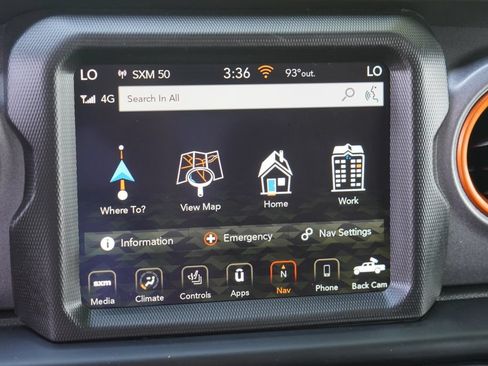 Used 2022 Jeep Gladiator Mojave w/ Cold Weather Group AWD/4WD image 35