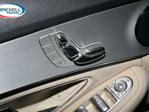 Used 2019 Mercedes-Benz C 300 Sedan image 29
