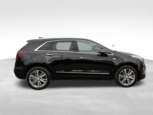 Used 2024 Cadillac XT5 Premium Luxury image 9