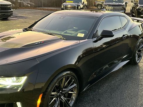 Used 2023 Chevrolet Camaro ZL1 image 11