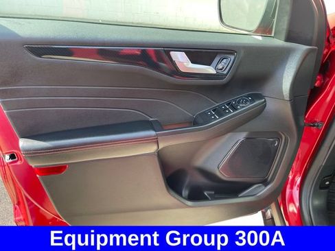 Used 2023 Ford Escape ST-Line w/ Tech Pack #1 AWD/4WD image 10