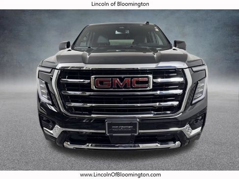 Used 2025 GMC Yukon Elevation AWD/4WD image 9