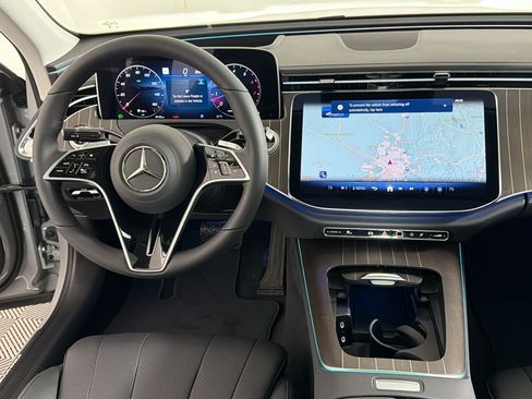 New 2026 Mercedes-Benz E 450 4MATIC Sedan image 28