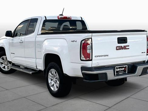 Used 2015 GMC Canyon SLE w/ SLE Convenience Package image 11