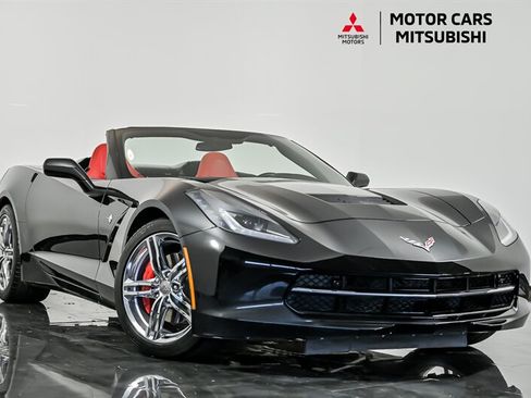 Used 2016 Chevrolet Corvette Stingray Convertible w/ 2LT Preferred Equipment Group RWD image 1