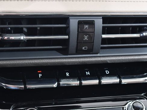 Used 2022 Lincoln Corsair Grand Touring w/ Elements Technology Bundle image 29